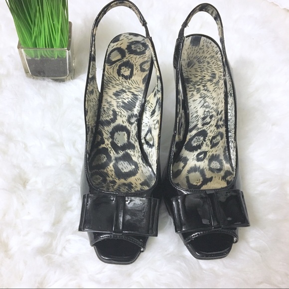 VINTAGE Rampage Black Patent Open Toe Size 6 - Picture 2 of 5